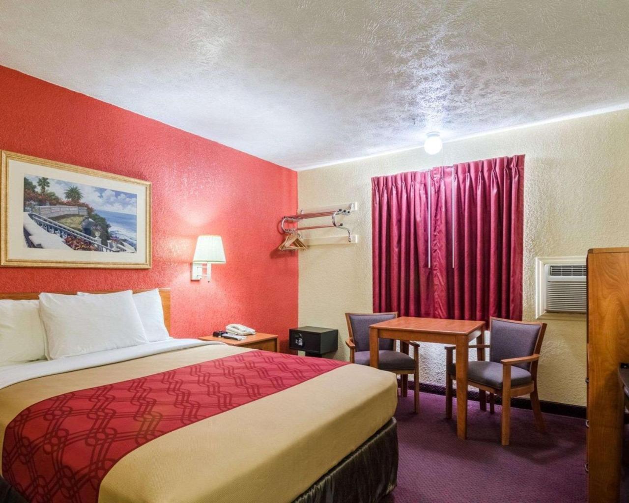 Econo Lodge Ottawa Extérieur photo
